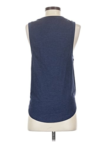 Gap Fit Sleeveless T-Shirt (view 2)