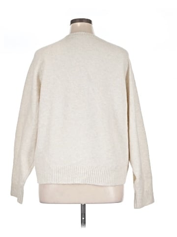 Uniqlo Pullover Sweater (view 2)