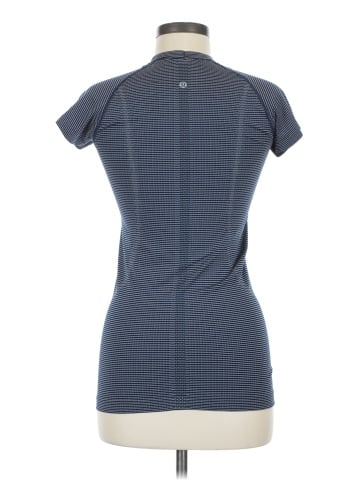 Lululemon Athletica Short Sleeve T-Shirt (view 2)