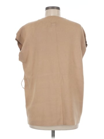 Maeve Poncho (view 2)