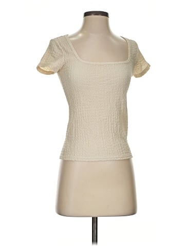 Old Navy Short Sleeve T-Shirt (view 1)