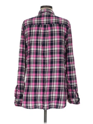 Gap Outlet Long Sleeve Button-Down Shirt (view 2)