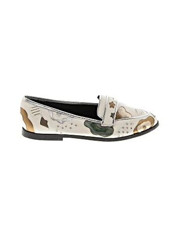 L.J Simone New York Flats (view 1)