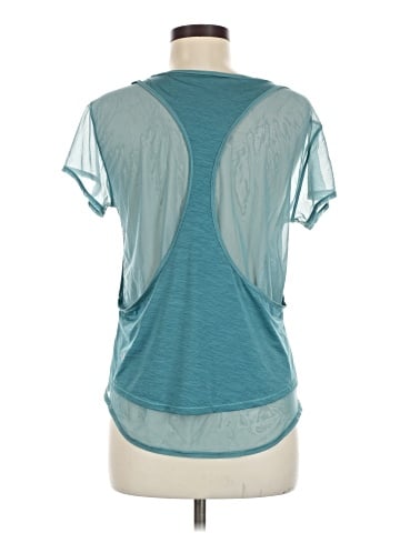 Lululemon Athletica Short Sleeve Top (view 2)