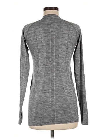 Lululemon Athletica Long Sleeve T-Shirt (view 2)