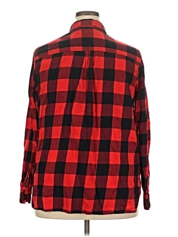 Old Navy Long Sleeve Button-Down Shirt (view 2)