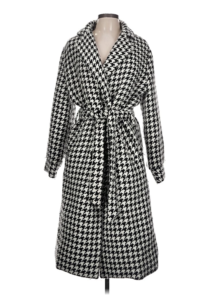 Pre-owned Forever 21 Coat In Black