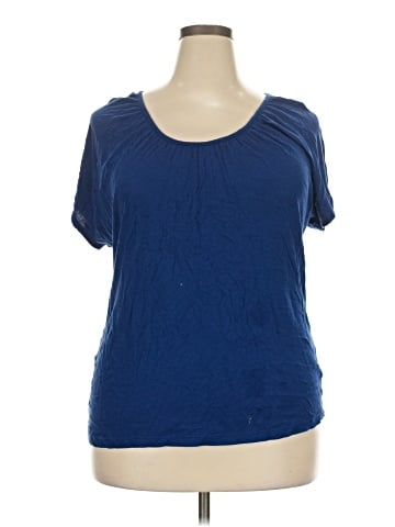 JCPenney Short Sleeve T-Shirt (view 1)