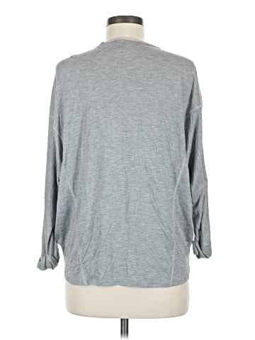 Tiny 3/4 Sleeve Blouse (view 2)