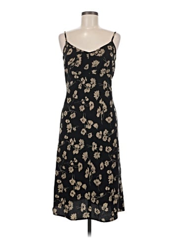 Old Navy Casual Dress (view 1)