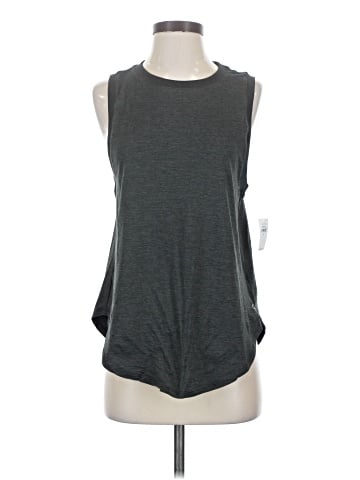 Gap Fit Sleeveless T-Shirt (view 1)