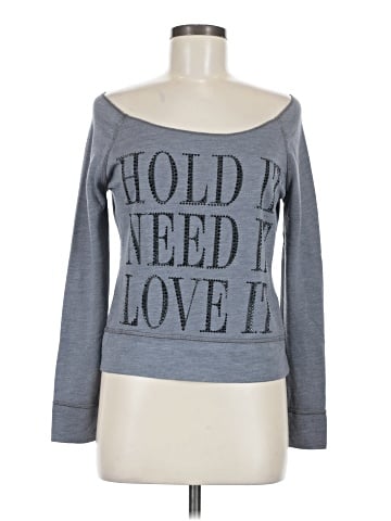 The Clas-sic Long Sleeve T-Shirt (view 1)