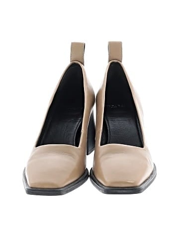 Vagabond Heels (view 2)
