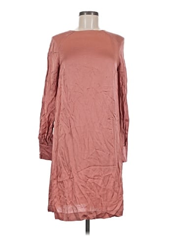 H&M Casual Dress (view 1)