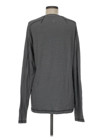 Lululemon Athletica Long Sleeve T-Shirt (view 2)