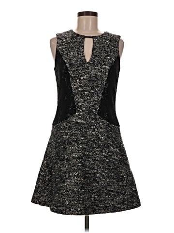 Banana Republic Cocktail Dress (view 1)