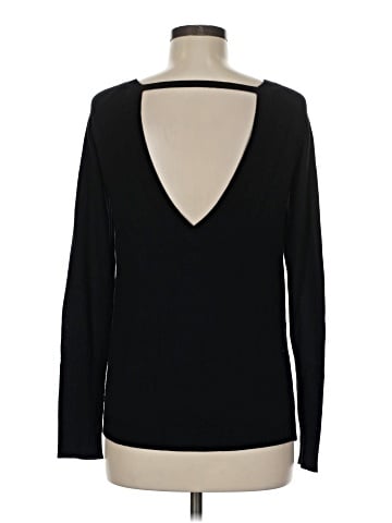 Lululemon Athletica Long Sleeve T-Shirt (view 2)