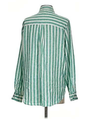 Universal Thread Long Sleeve Button-Down Shirt (view 2)