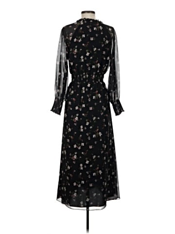 Madewell Georgette Smocked Midi Dress in Backyard Blooms (view 2)
