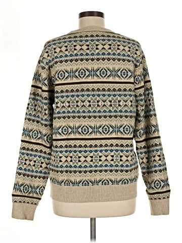 Old Navy Pullover Sweater (view 2)