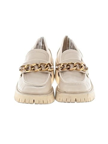 Zara Flats (view 2)