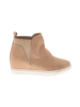 Dv By Dolce Vita Ankle Boots