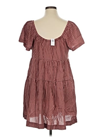 Old Navy Casual Dress (view 2)