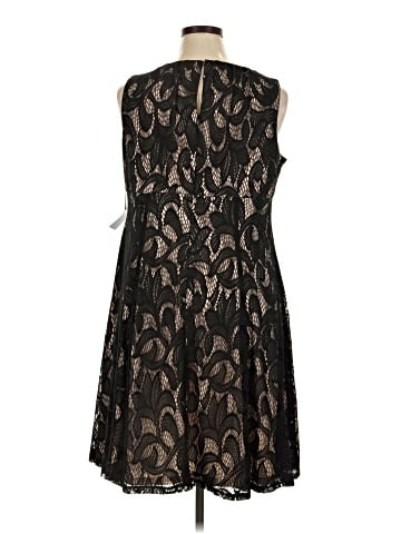 London Times Cocktail Dress (view 2)