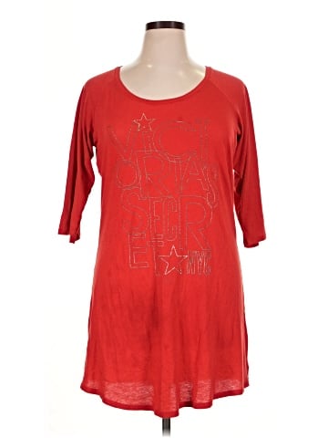 Victoria's Secret 3/4 Sleeve T-Shirt (view 1)