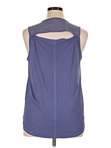 Lululemon Athletica Sleeveless T-Shirt (view 2)