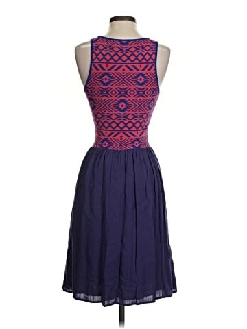 Skies Are Blue Casual Dress (view 2)