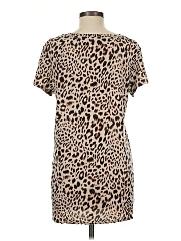 Victoria's Secret Short Sleeve T-Shirt (view 2)
