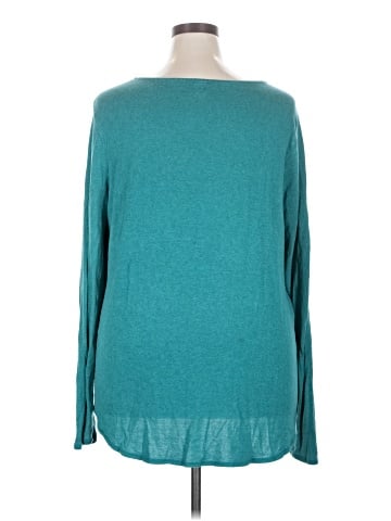 Old Navy Pullover Sweater (view 2)