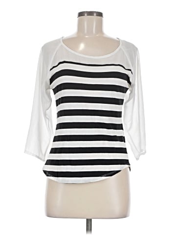 Kohl's 3/4 Sleeve Top (view 1)
