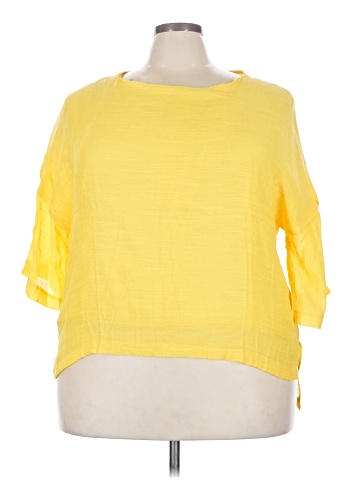 Flycurvy 3/4 Sleeve Top (view 1)