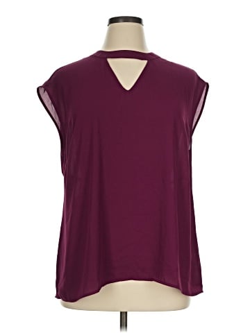 DR2 Sleeveless Blouse (view 1)