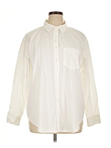 Maurices Long Sleeve Button-Down Shirt (view 1)
