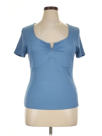 Intempo Short Sleeve Top (view 1)
