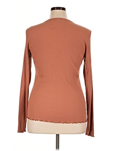 Old Navy Long Sleeve Top (view 2)