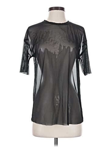 Trafaluc by Zara Short Sleeve T-Shirt (view 1)