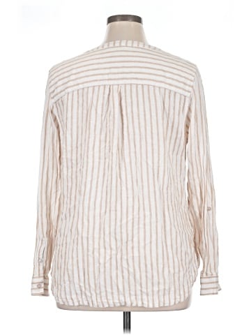 Croft & Barrow Long Sleeve Henley (view 2)