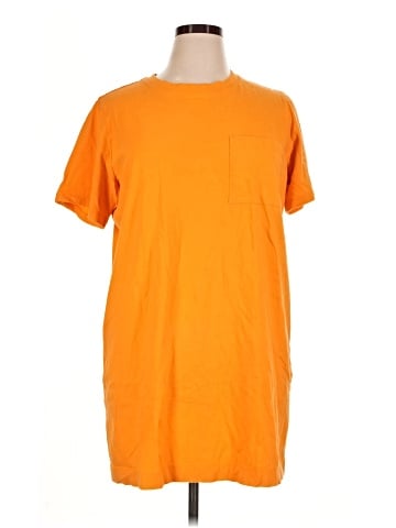 Everlane Casual Dress (view 1)