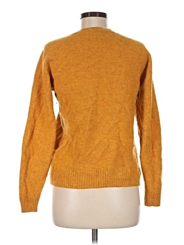 Uniqlo Pullover Sweater (view 2)