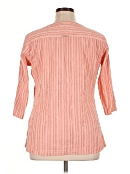 Columbia 3/4 Sleeve Top (view 2)
