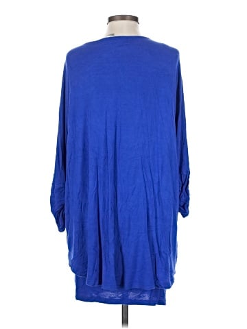 Kate & Mallory designs 3/4 Sleeve Top (view 2)