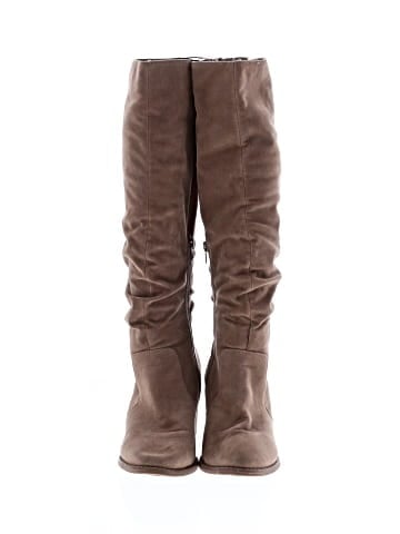 Universal Thread Boots (view 2)