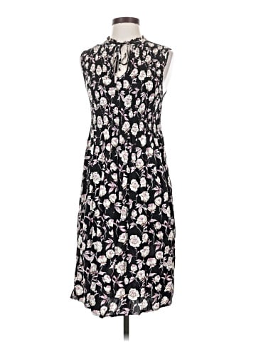Hem & Thread Casual Dress (view 1)