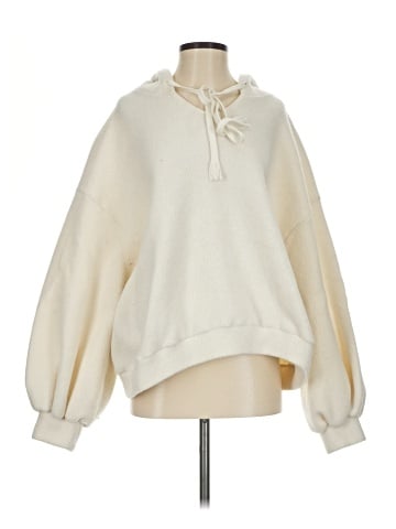 Storets Pullover Hoodie (view 1)
