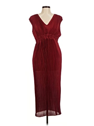 Romeo & Juliet Couture Cocktail Dress (view 1)