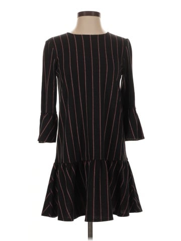 Slate & Willow Casual Dress (view 1)